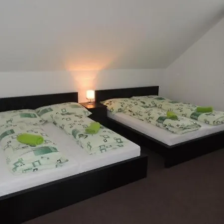 Apartmánový Dům U Lucie Appartamento *