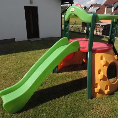 Apartmánový Dům U Lucie * Skrdlovice