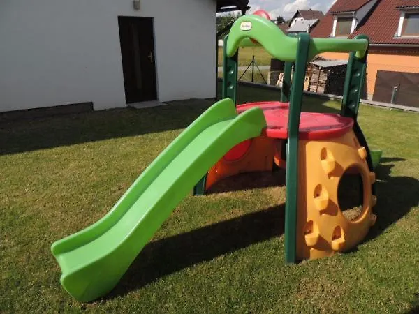 Apartmanovy Dum U Lucie * Skrdlovice